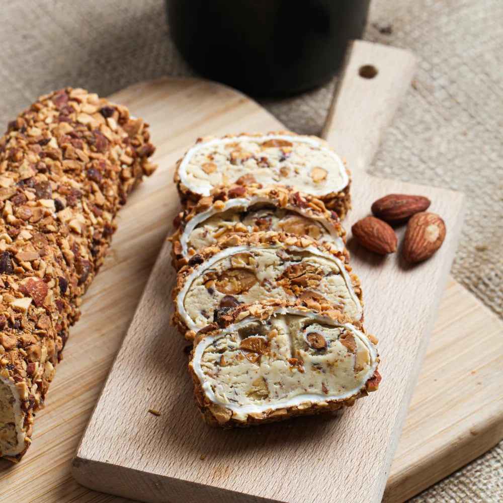 Mega Bademli Fındık Kremalı Sarma Lokum 500g