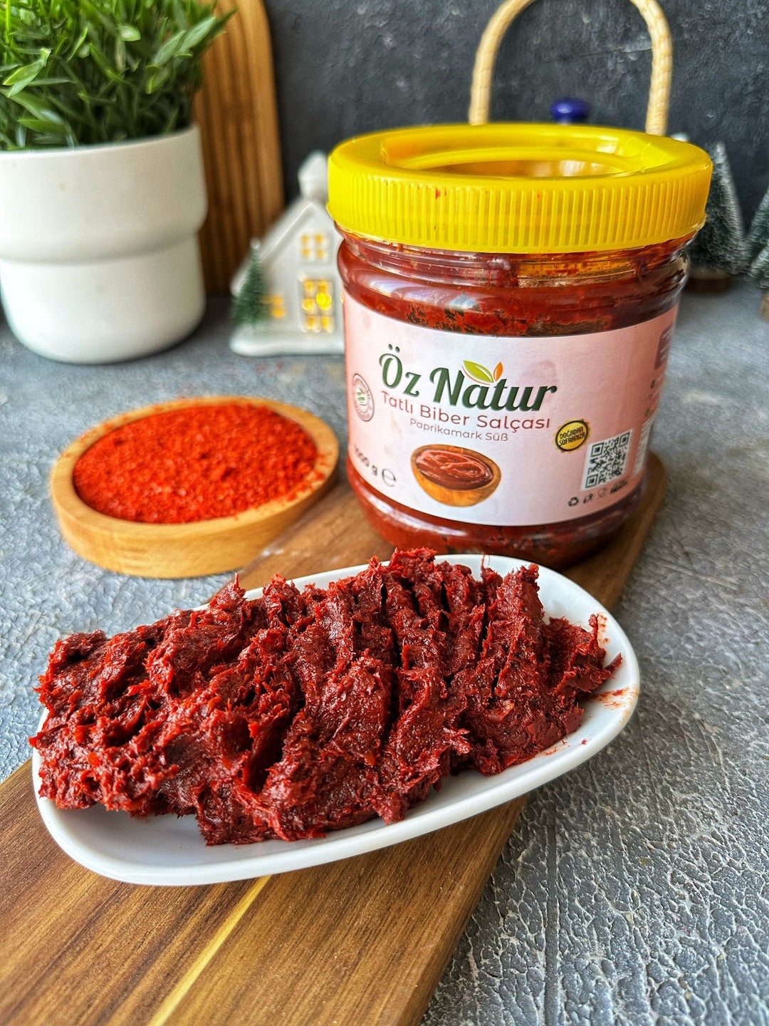 Ev Yapımı Antep Tatlı Biber Salçası 1kg